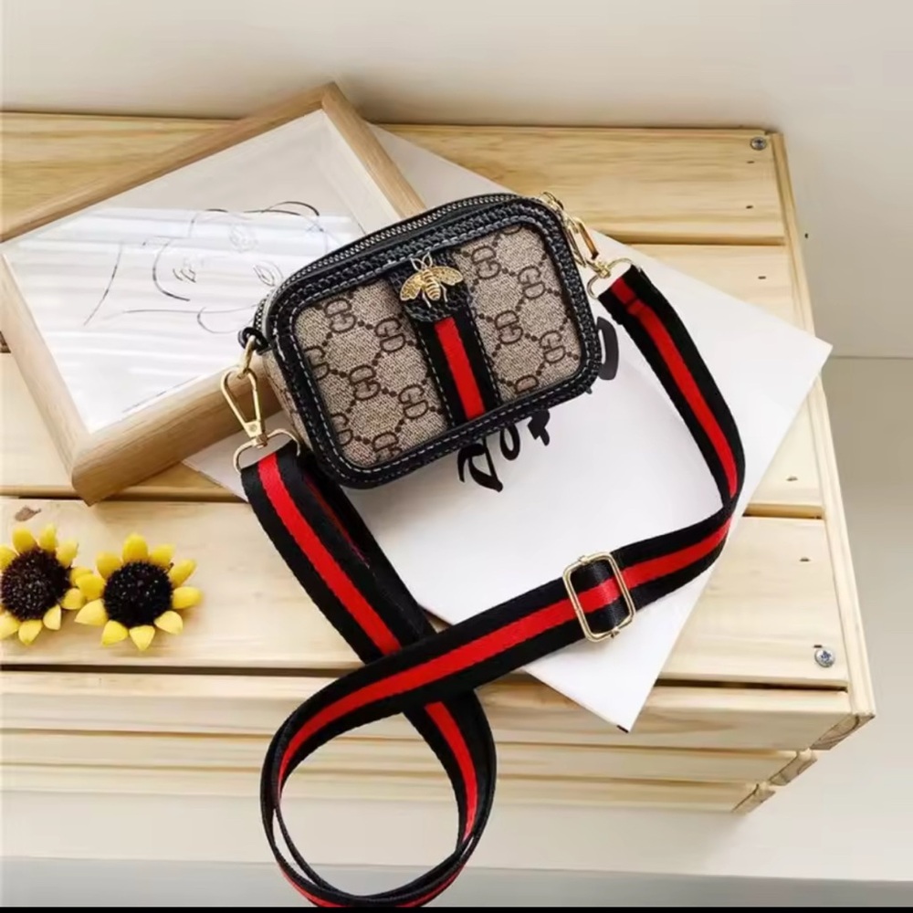 Kids Stylish Brown and Black Crossbody Bag - Picture 4 of 6